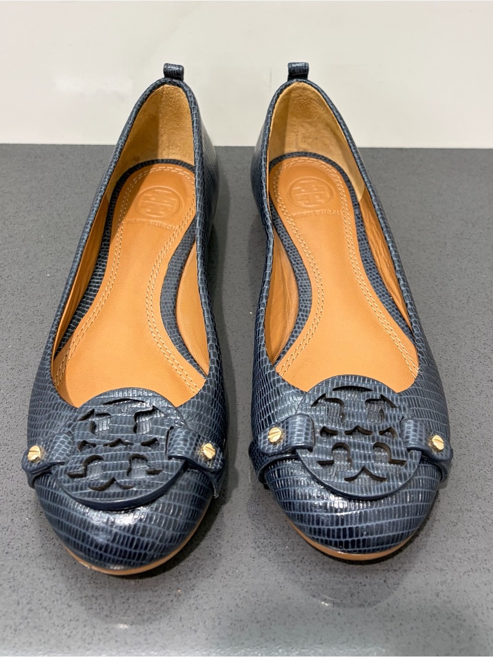 TORY BURCH Mini Miller Lizard Embossed Leather Logo Ballet Flats Navy Size 5 NWB